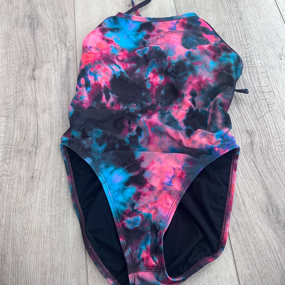 Fun Jolyn Onesie Size 30